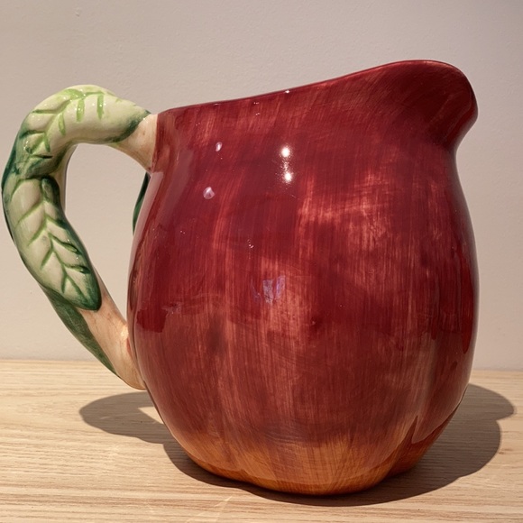 Ceramic apple pitcher hand painted - Picture 2 of 16